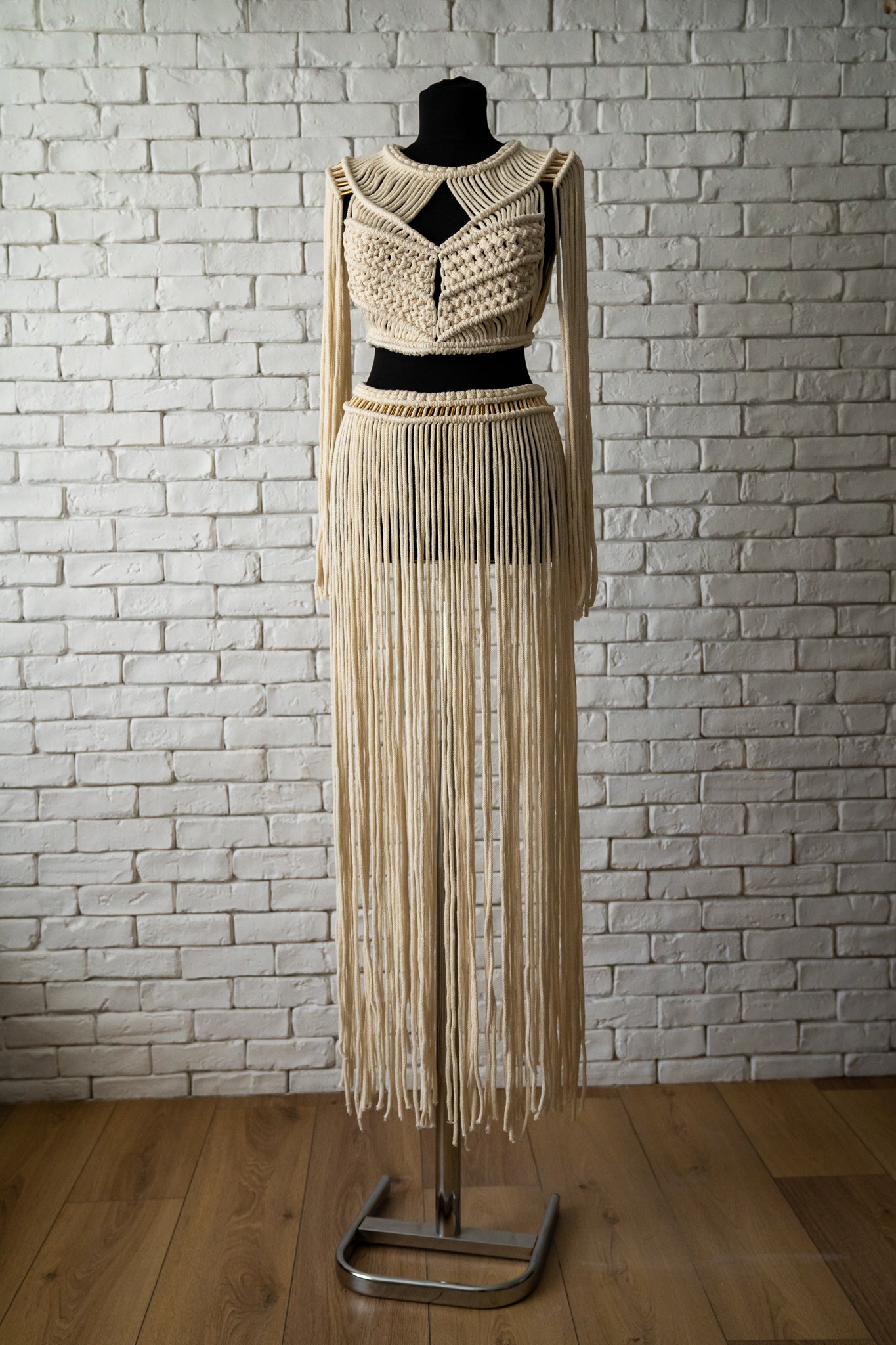 Fustă scurtă / lungă