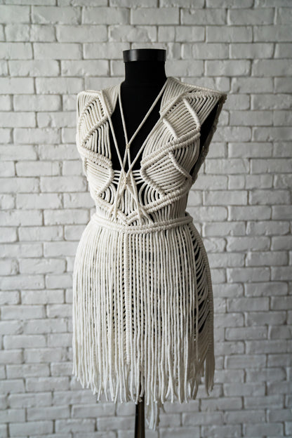 Rochie cu fustă dublată